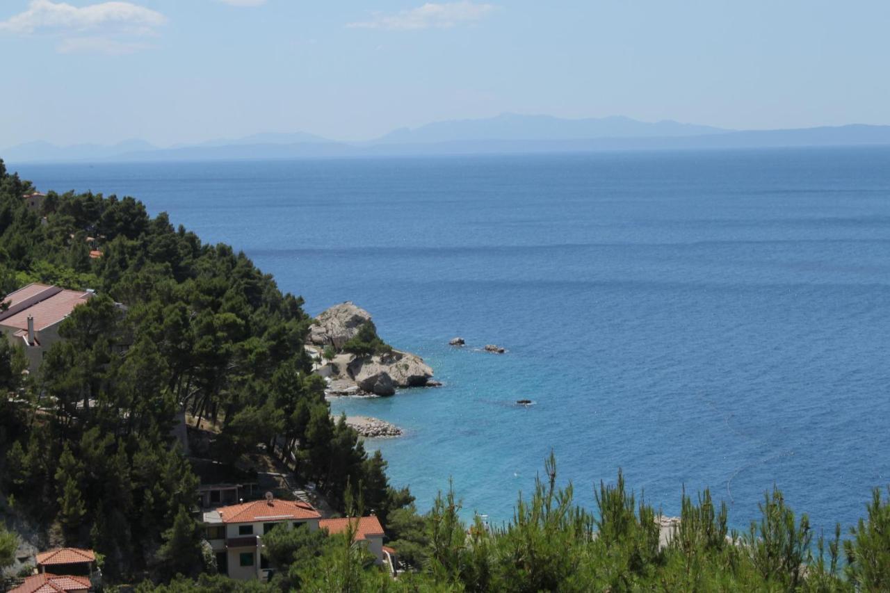 Apartments And Rooms With Parking Space Brela, Makarska - 6895 Экстерьер фото